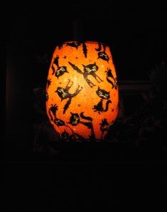 DIY Decorative Halloween lamp made with Mod Podge and fabric